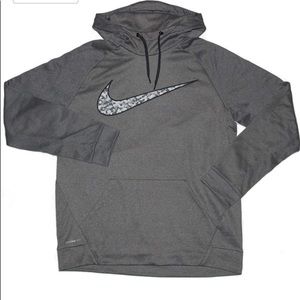 Nike pullover hoodie